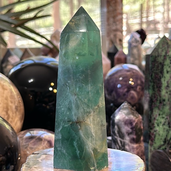 Green Fluorite Crystal Tower! - Picture 7 of 11